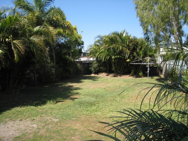 21 Frank Street, Scarborough QLD 4020