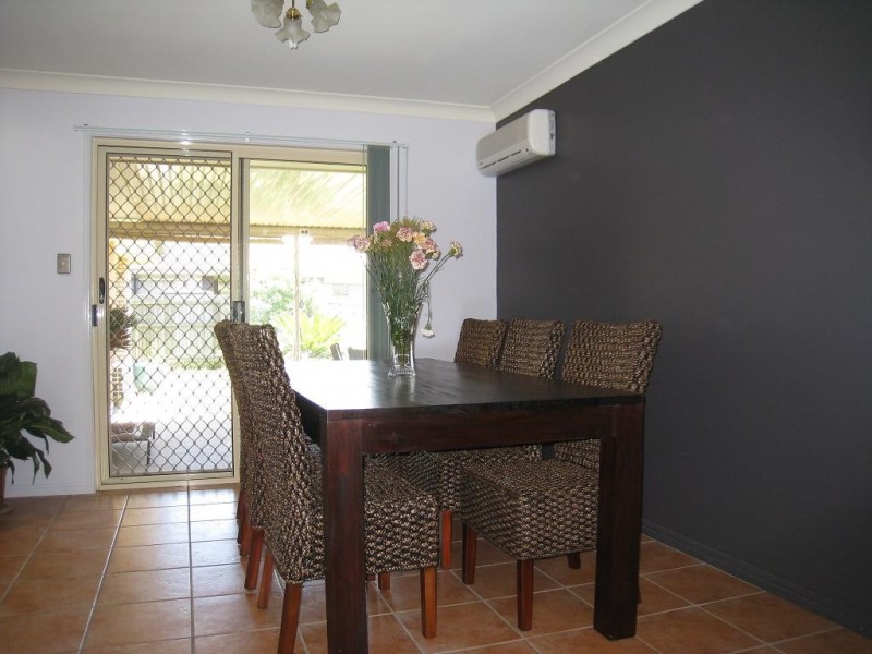 Rothwell QLD 4022