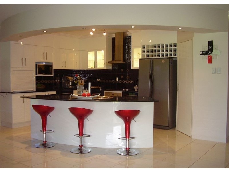 24 Lorna Crescent, Gladstone QLD 4680