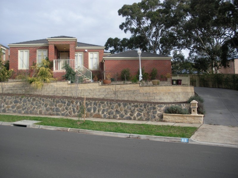 68 fullwood drive, Sunbury VIC 3429