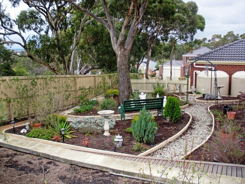 68 fullwood drive, Sunbury VIC 3429