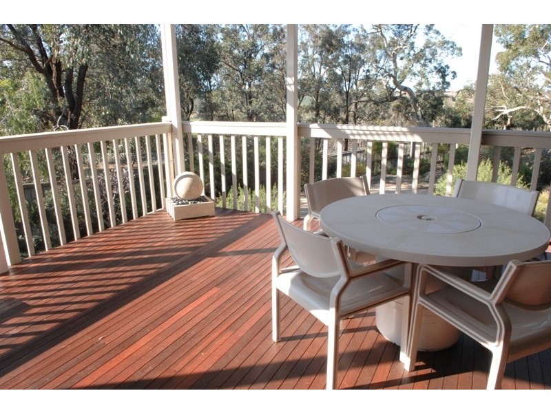 49 Yellowgum Blyd, Sunbury VIC 3429