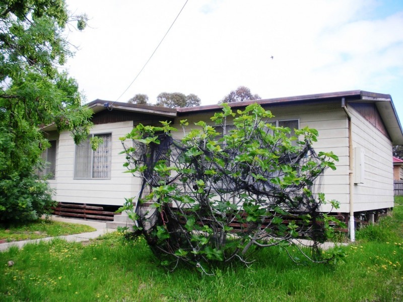 19 Riddell Road, Sunbury VIC 3429