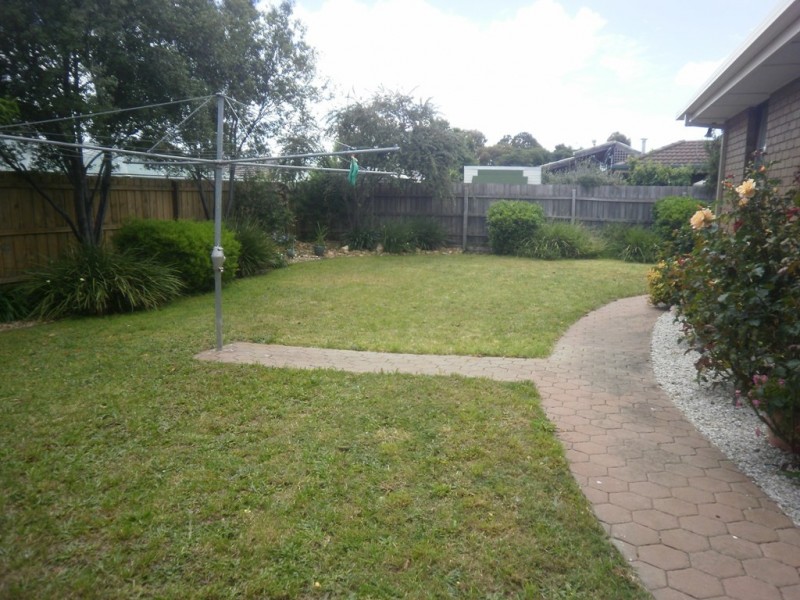 4 Ashton Court, Sunbury VIC 3429