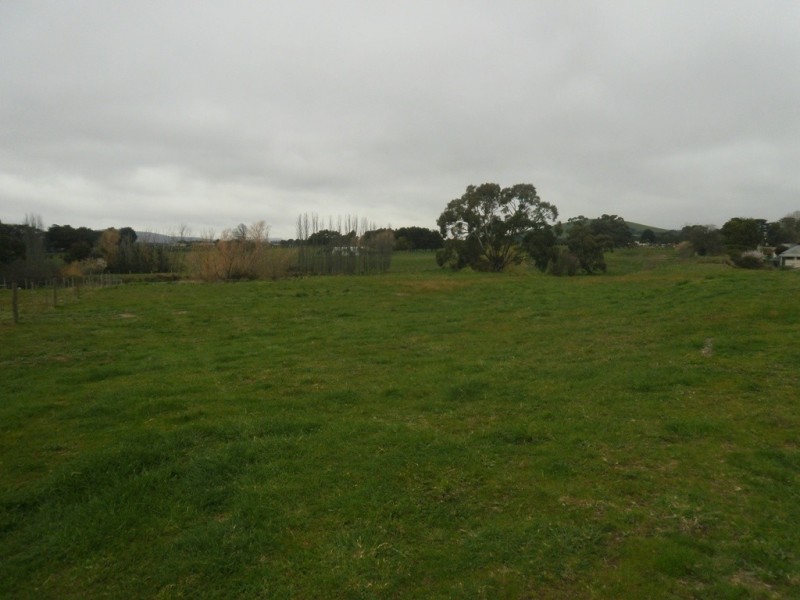 3/68a Main Road, Lancefield VIC 3435
