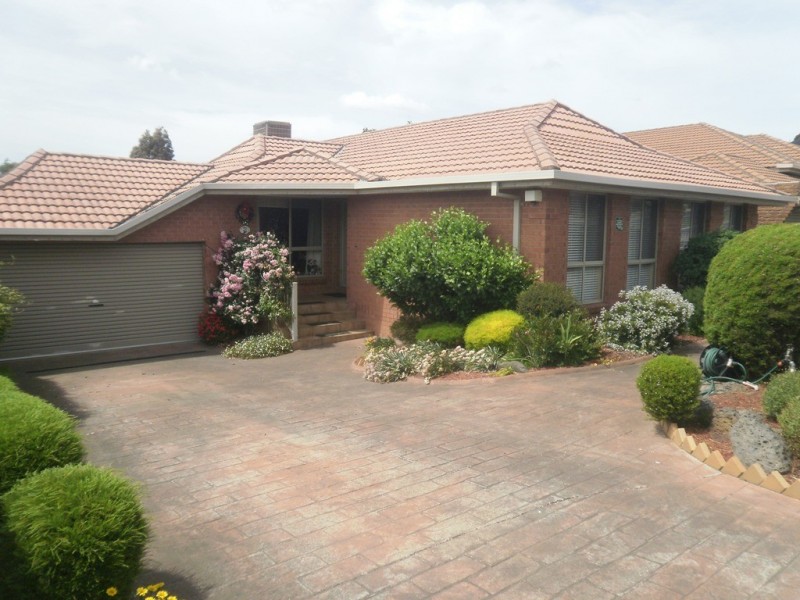 3 Phillip Drive, Sunbury VIC 3429