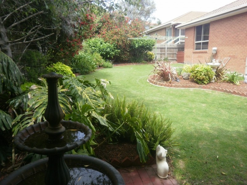 3 Phillip Drive, Sunbury VIC 3429