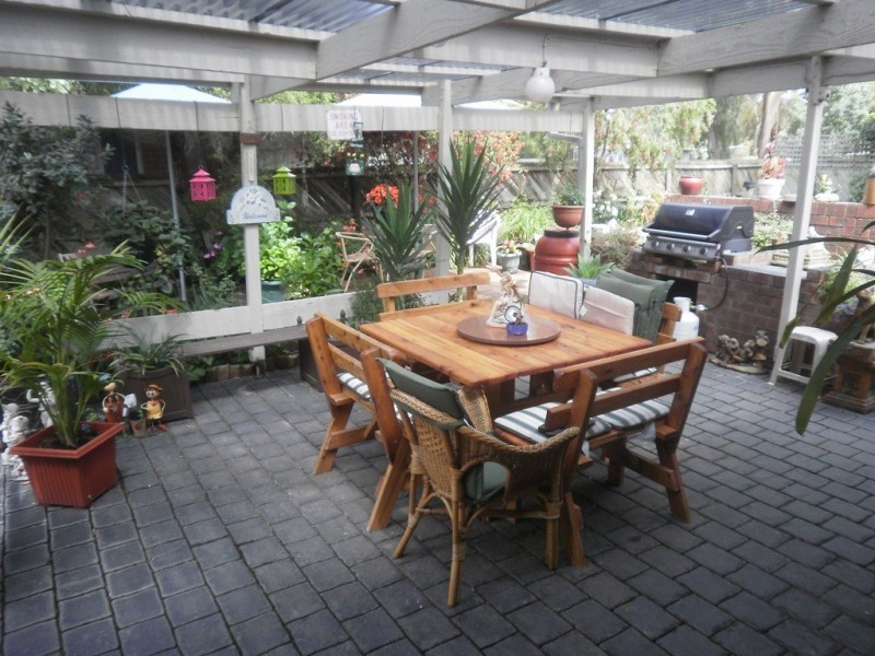 6 Carnarvon Court, Sunbury VIC 3429