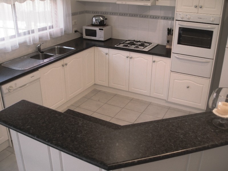 16 Stackpole Drive, Sunbury VIC 3429