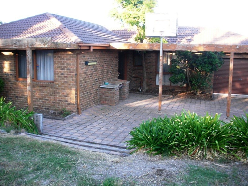 1 Dowling Court, Sunbury VIC 3429