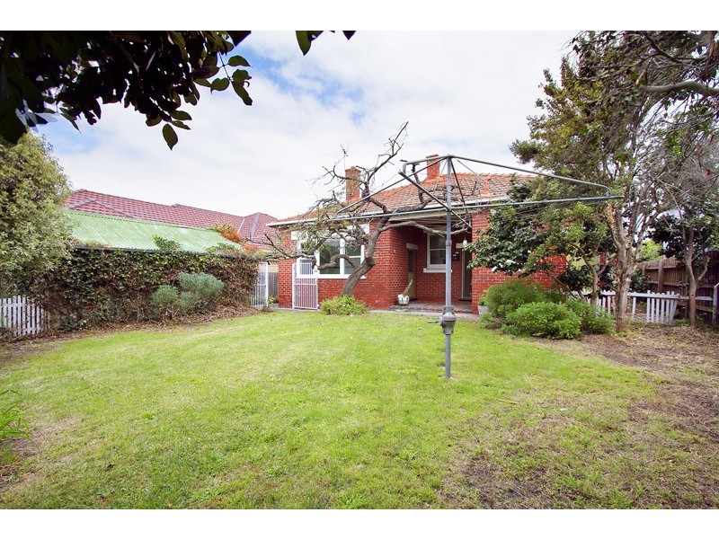 16 Gough Street, Elsternwick VIC 3185