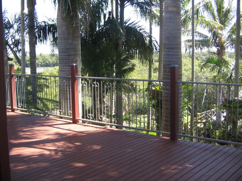 Russell Island QLD 4184