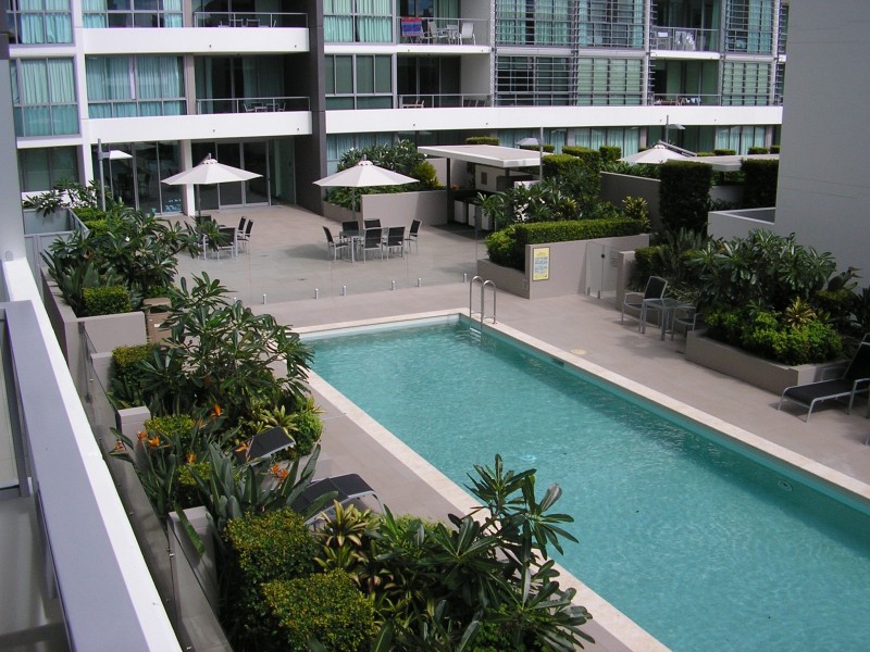 1102/33 T.E. Peters Drive, Broadbeach QLD 4218