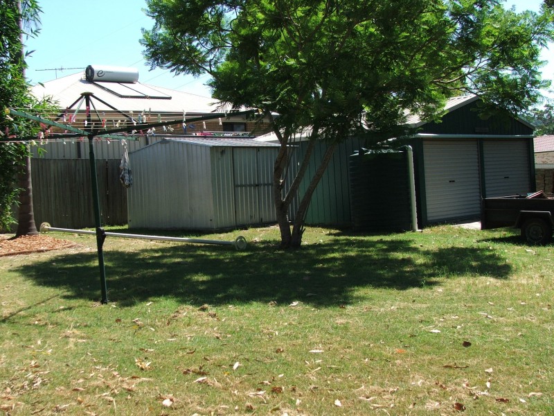 4 Prenzlau Cst, Windaroo QLD 4207