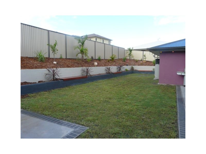 3 Mullins St, Ormeau Hills QLD 4208