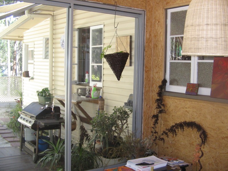 14 Cook St, Russell Island QLD 4184