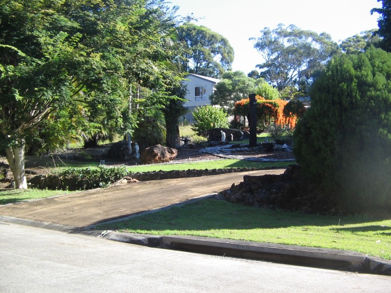 2 Callistermon St, Russell Island QLD 4184