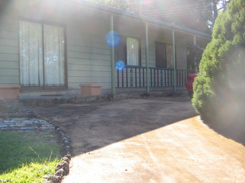 2 Callistermon St, Russell Island QLD 4184