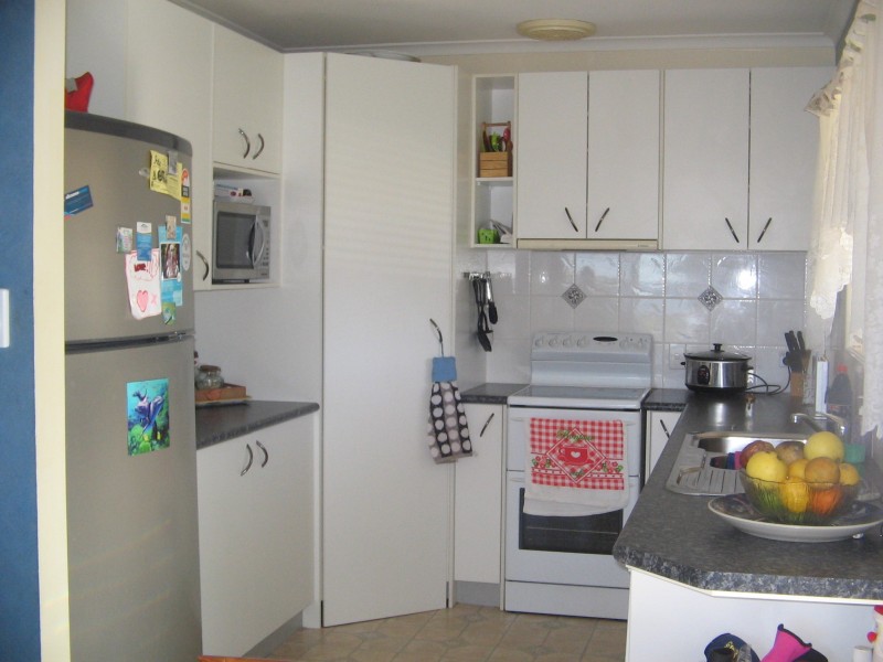 37 Wilma Cres, Russell Island QLD 4184