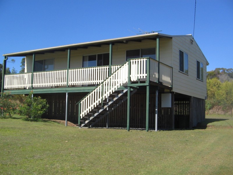 32 Woomera St, Russell Island QLD 4184