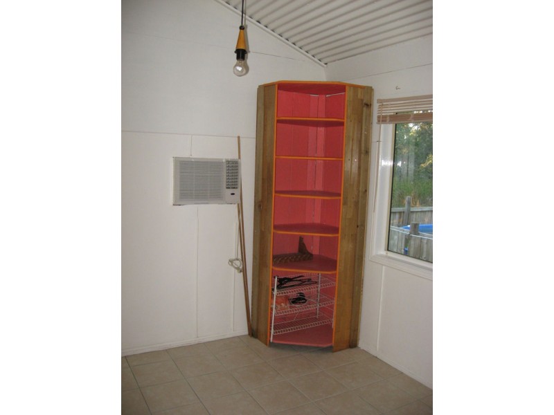 28 Shandos St, Russell Island QLD 4184