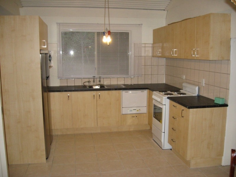 28 Shandos St, Russell Island QLD 4184