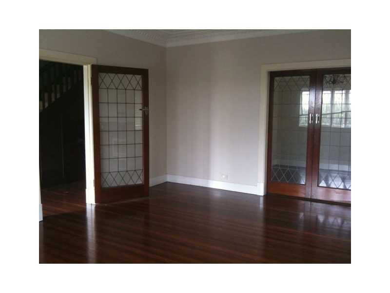 499 Old Cleveland Rd, Camp Hill QLD 4152