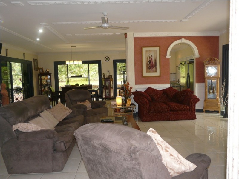 58 Kennedy Ave, Russell Island QLD 4184