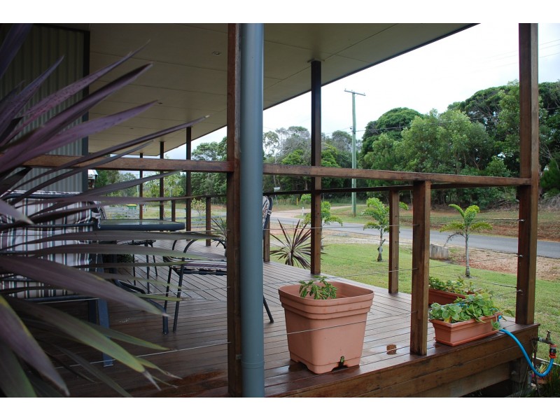 52 Barcelona Tce, Russell Island QLD 4184
