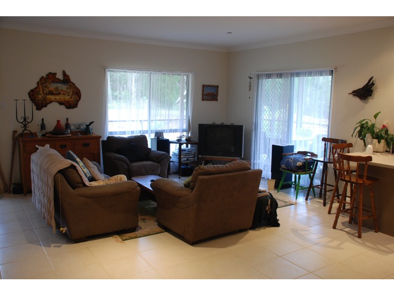 52 Barcelona Tce, Russell Island QLD 4184