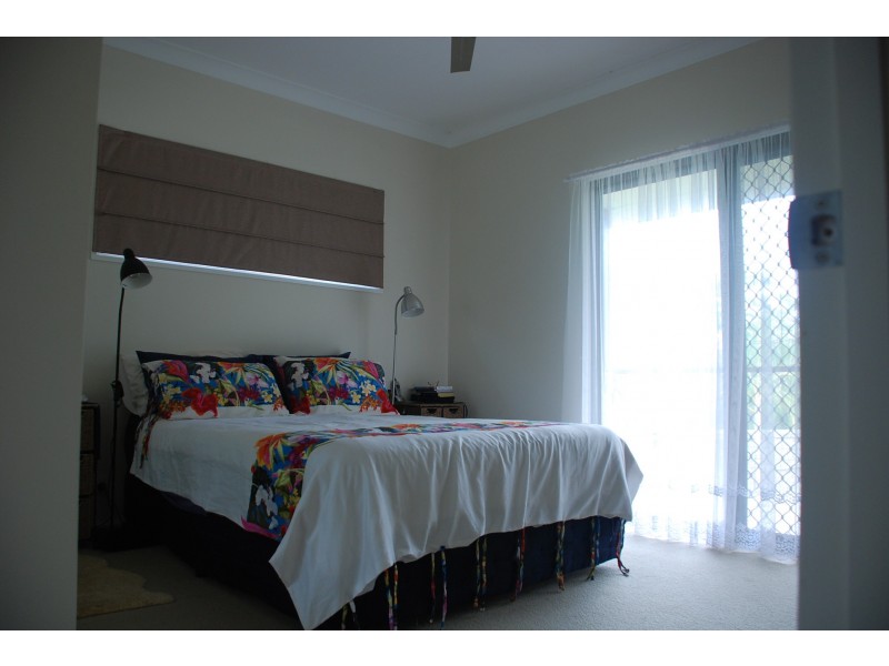 52 Barcelona Tce, Russell Island QLD 4184