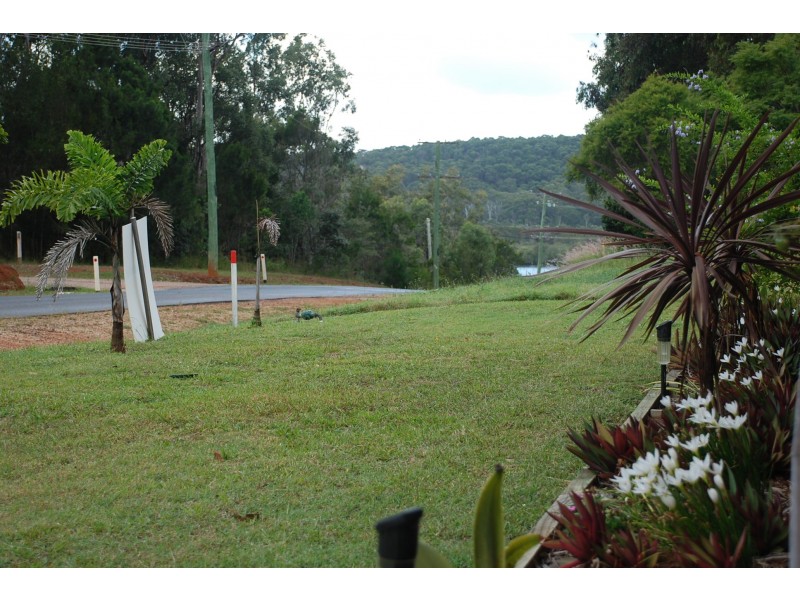 52 Barcelona Tce, Russell Island QLD 4184