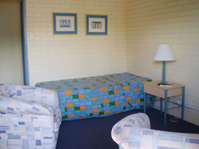 13/2607 Gold Coast Highway, Mermaid Waters QLD 4218