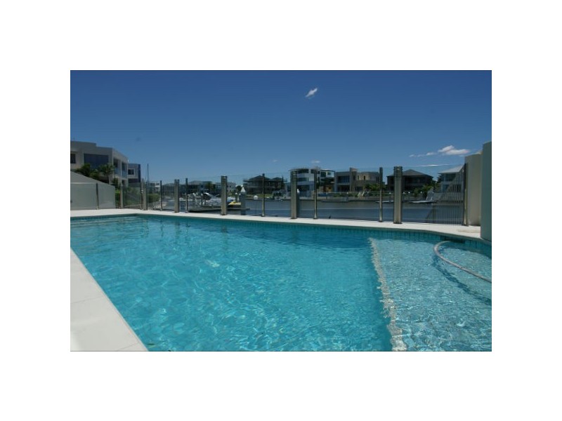 64 Sovereign Mile, Paradise Point QLD 4216