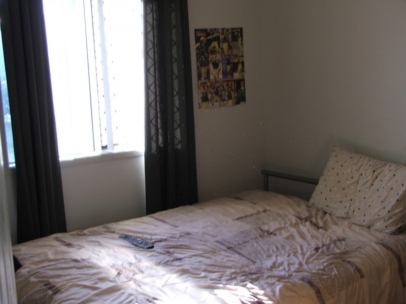 16 Mikaela  Crt, Kallangur QLD 4503