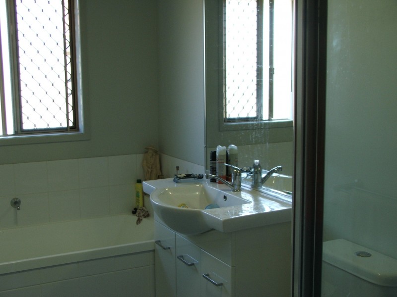 16 Mikaela  Crt, Kallangur QLD 4503