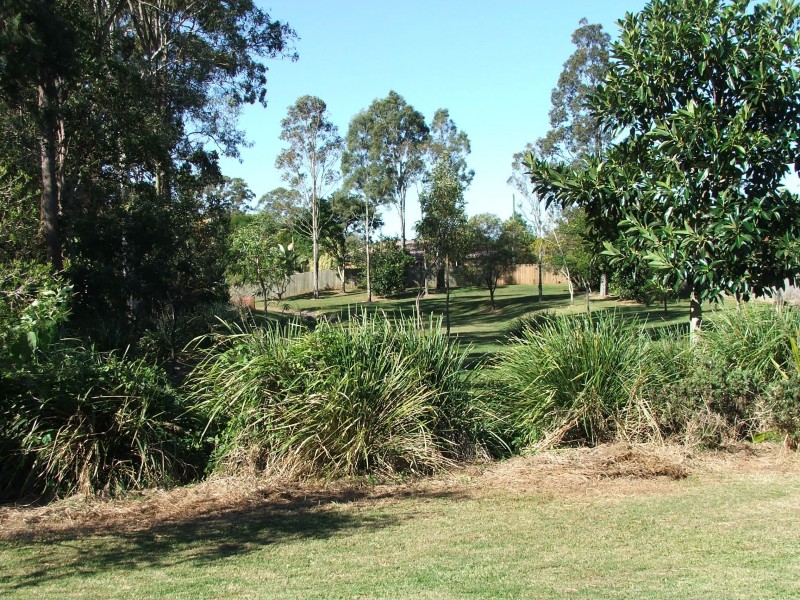 16 Mikaela  Crt, Kallangur QLD 4503