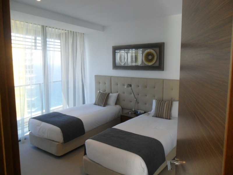 3901/1 THE ORACLE, Broadbeach QLD 4218