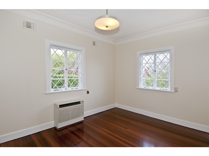 499 Old Cleveland Rd, Camp Hill QLD 4152