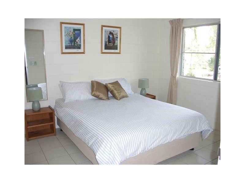 Clifton Beach QLD 4879