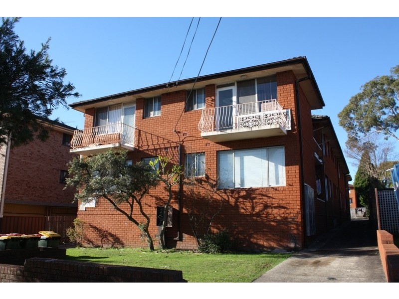 3/49 Wangee Road, Lakemba NSW 2195