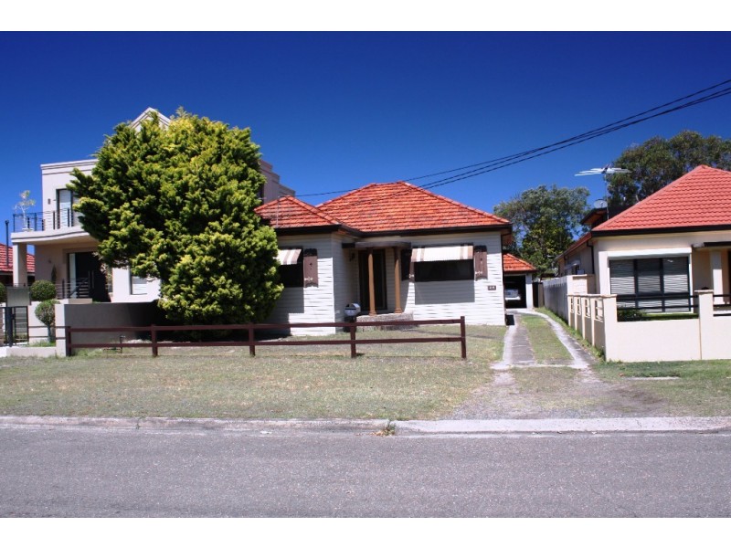 24 Pasadena Street, Monterey NSW 2217