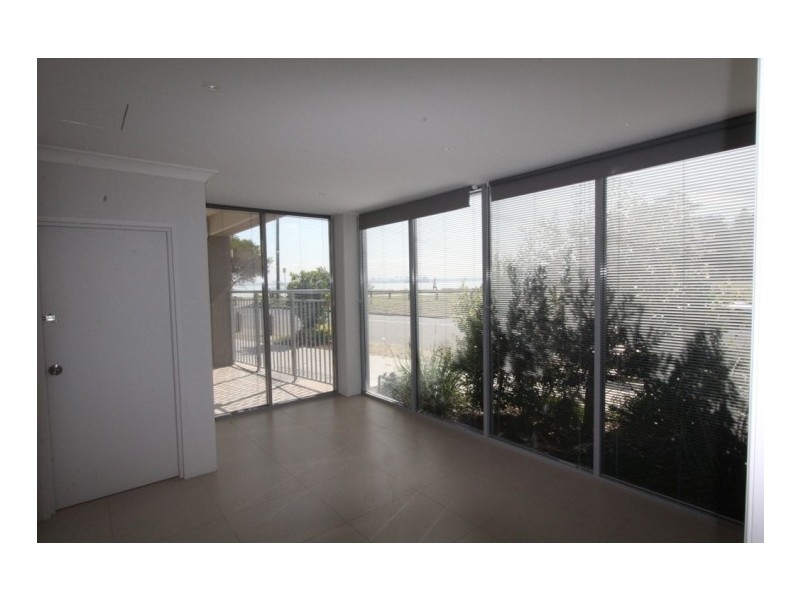 Shop 2/2-4 Prince Charles Parade, Kurnell NSW 2231