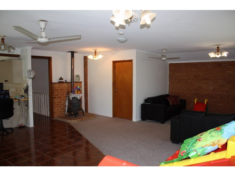 8 Jeffrey Street, Kurnell NSW 2231