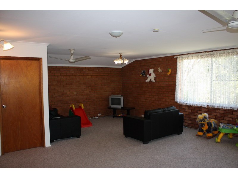 8 Jeffrey Street, Kurnell NSW 2231