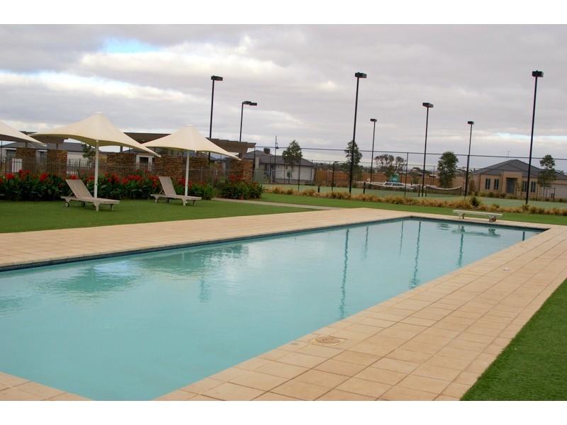 9 Edmund Drive, Tarneit VIC 3029