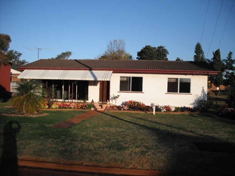 42 Bell St, Kumbia QLD 4610