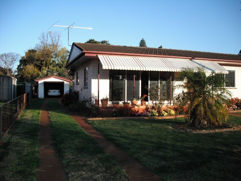 42 Bell St, Kumbia QLD 4610