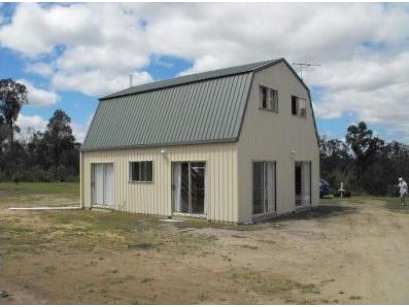 97 Elouera Drive, Nanango QLD 4615