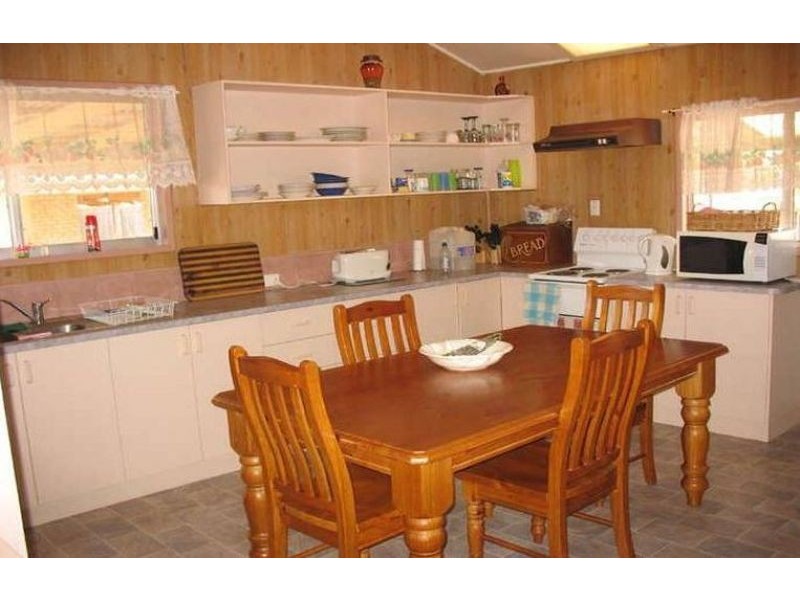 14 Savoy Court, Kingaroy QLD 4610